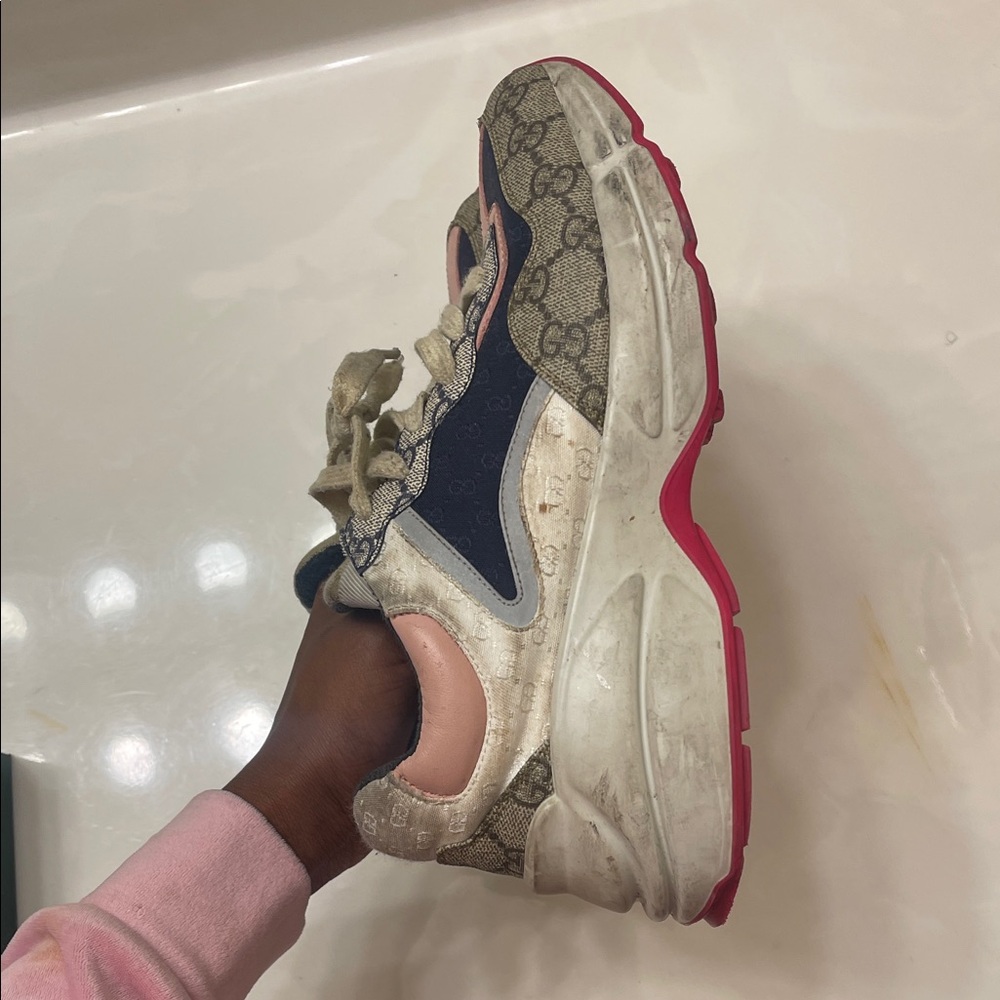 Gucci Sneakers - Pink, Blue, and Beige - Picture 5 of 5